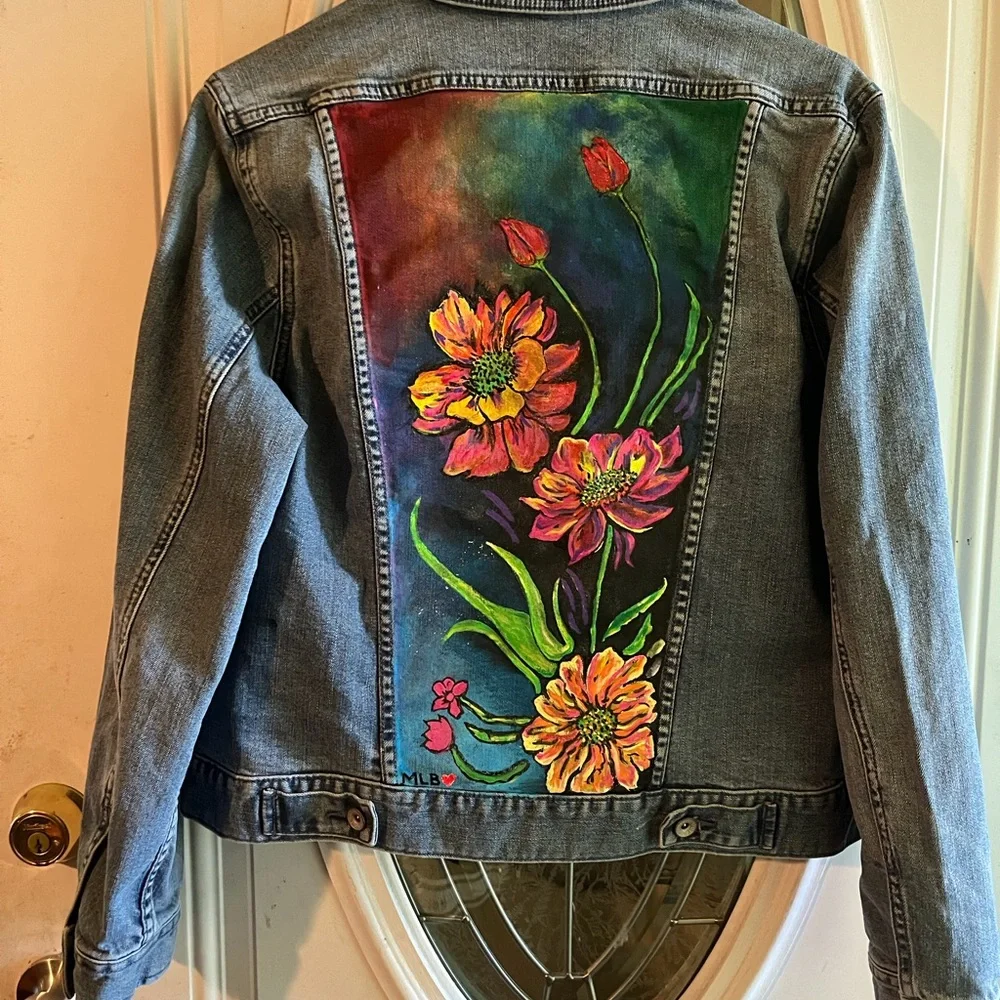 ! Hand painted Floral Painted Denim Jacket - Picture 1 of 8